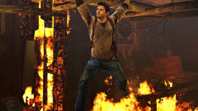 Fuego en 'Uncharted: El abismo de oro'