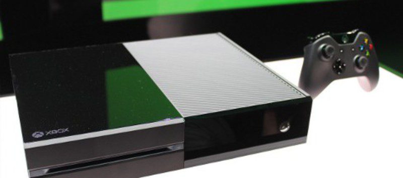 Xbox One tiene un precio mayor que PlayStation 4, pero a Microsoft no le parece tan importante