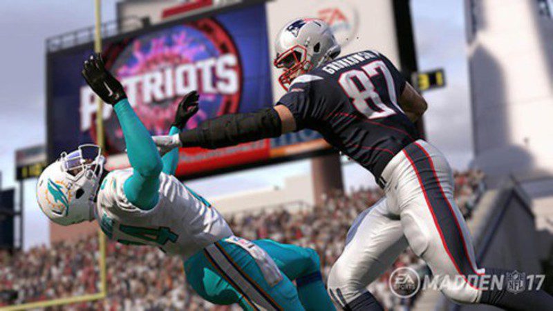 EA hace oficial 'Madden NFL 17', con Rob Gronkowski en portada