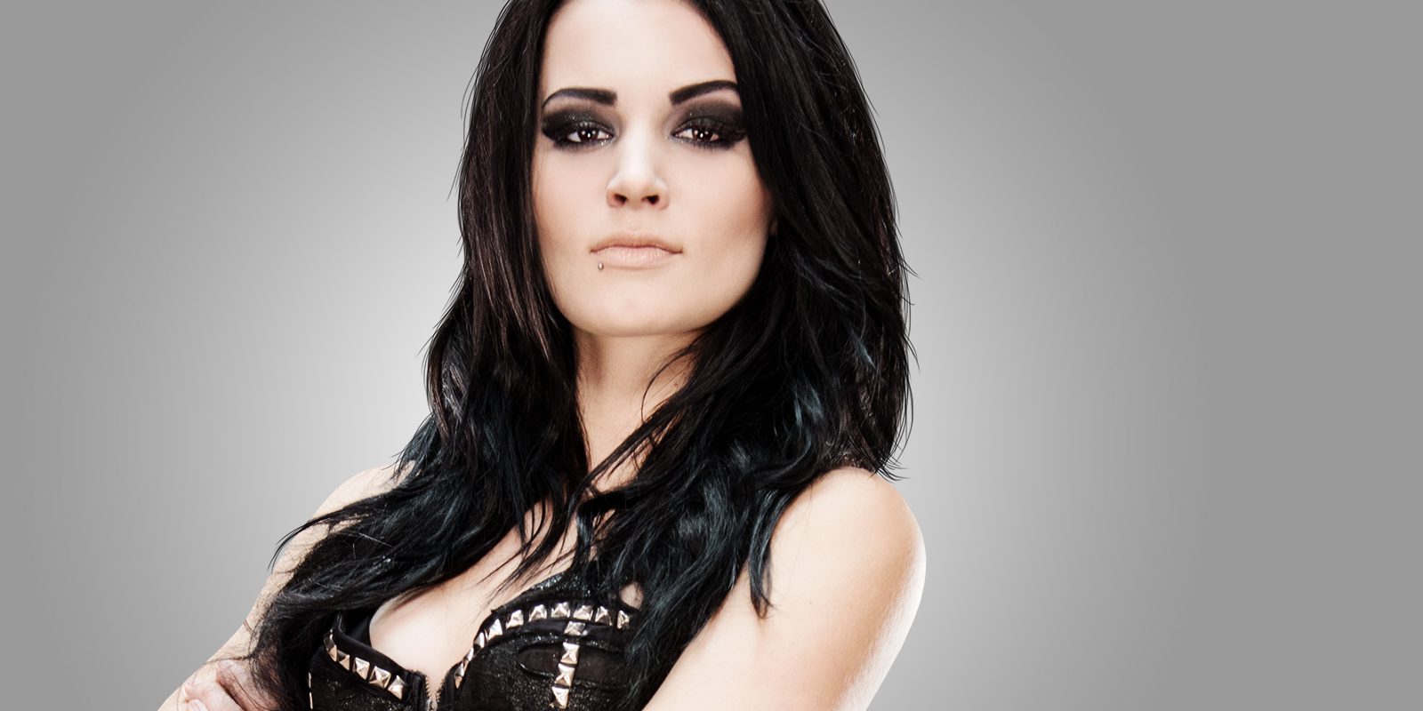 WWE suspende a Paige por sesenta días más