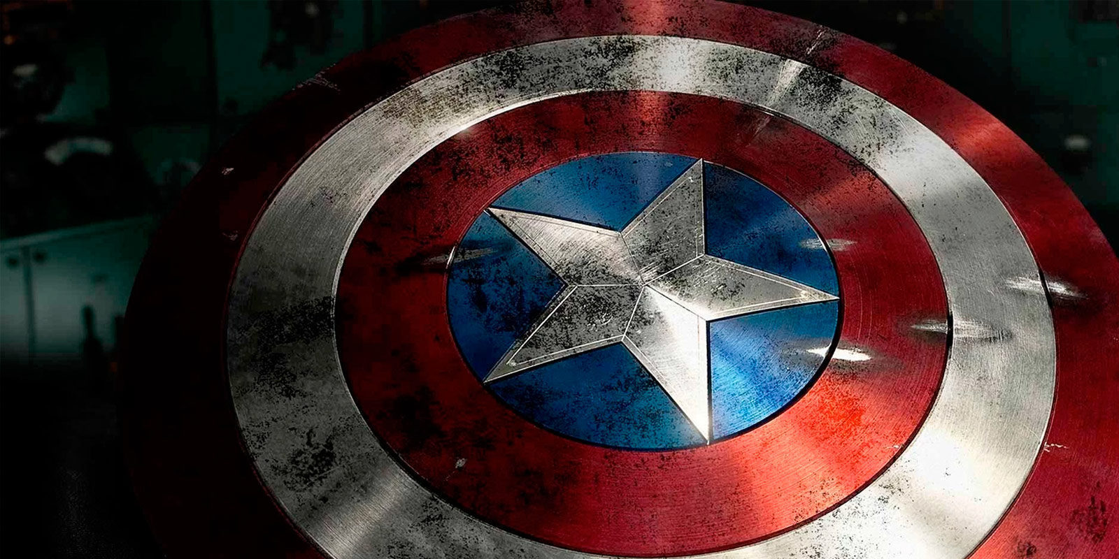 Una nueva imagen de Sebastian Stan dispara los rumores sobre el nuevo Capitán América