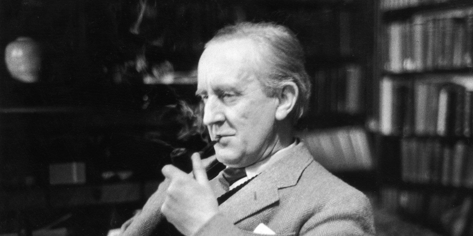 Recordamos el 125 aniversario de Tolkien con la adaptación soviética de 'El Hobbit'