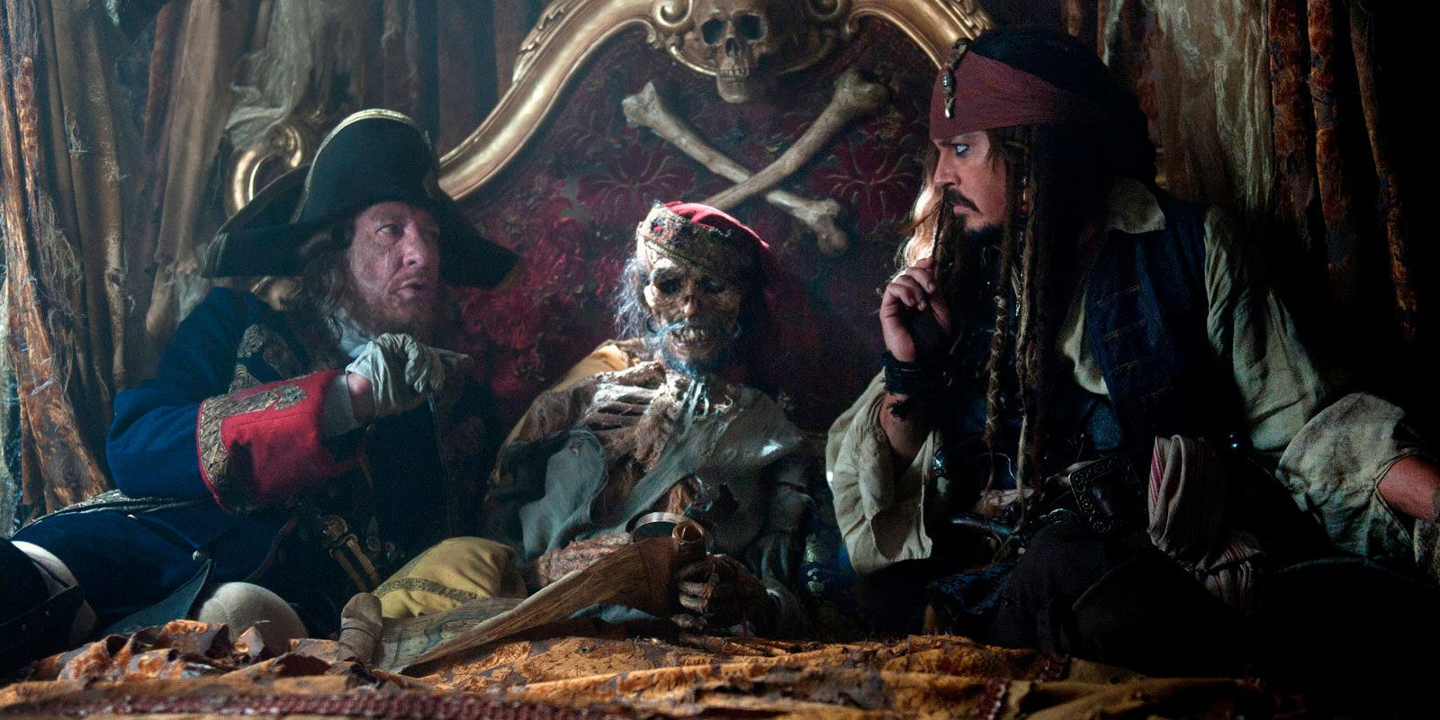 Jack Sparrow se deja ver en la SuperBowl con 'Piratas del Caribe: La venganza de Salazar'