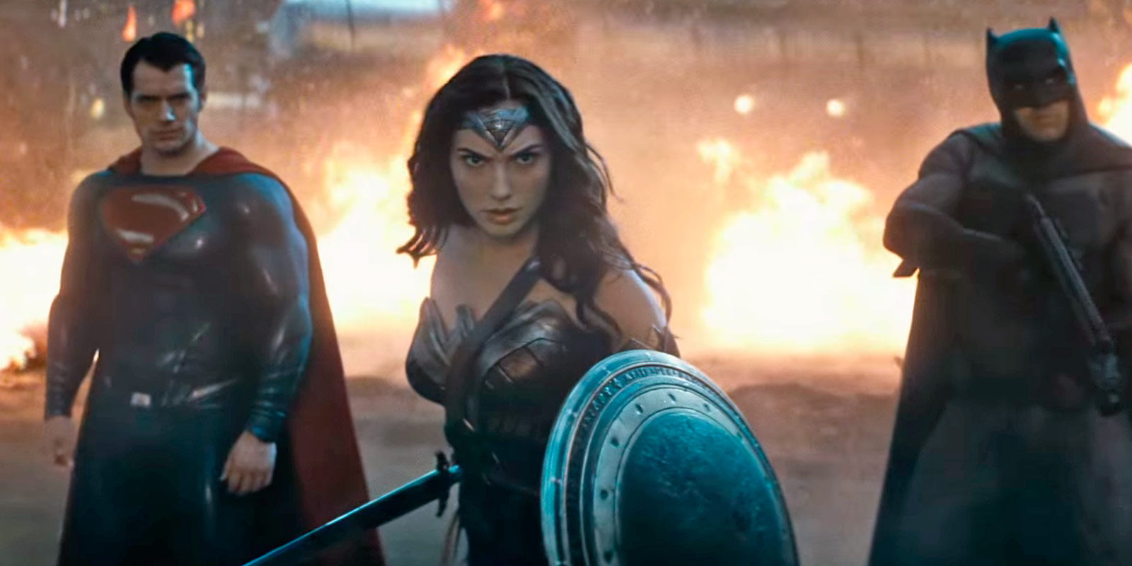 Warner Bros. también querría hacer películas de superhéroes para adultos