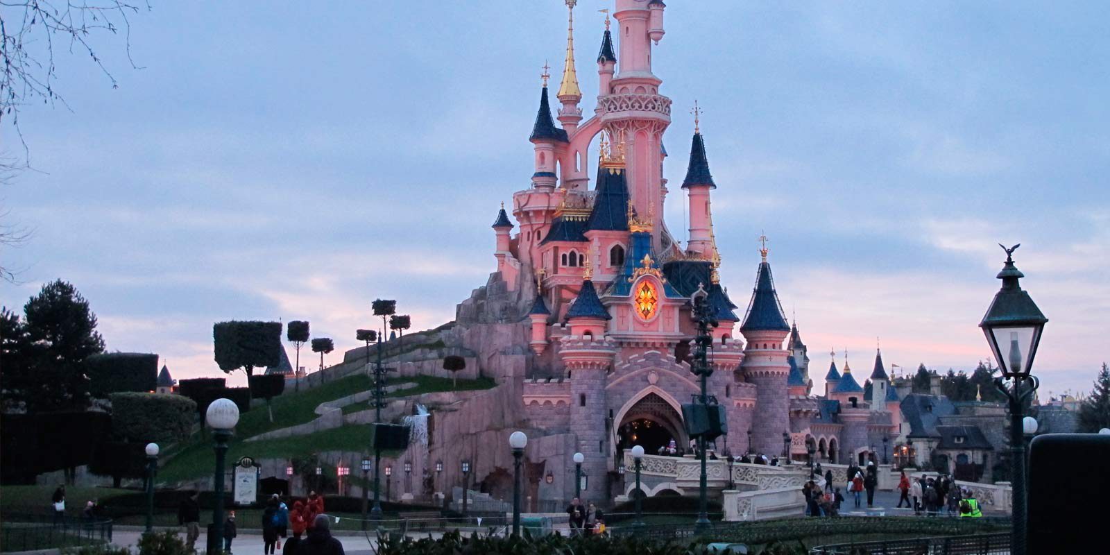 Disney abrirá un hotel temático de Marvel en Disneyland París