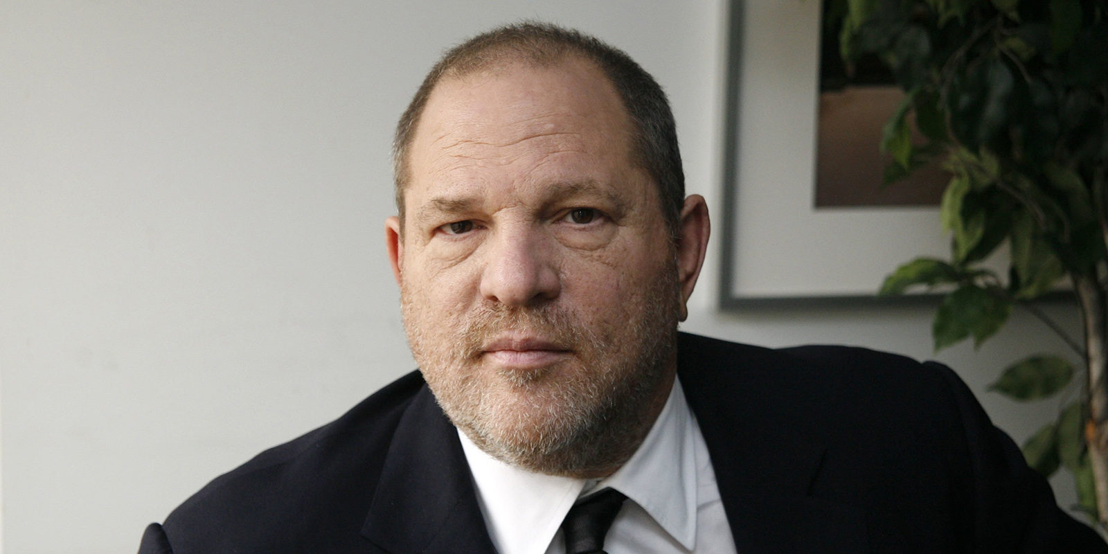 Harvey Weinstein no podría ser despedido por acusaciones de acoso sexual según su contrato