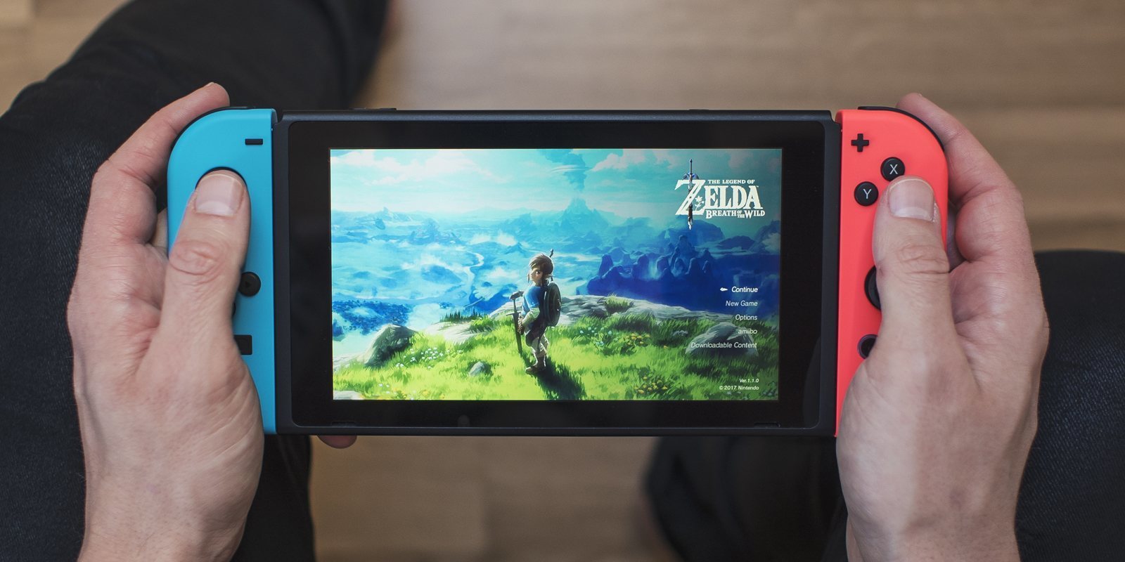 Nintendo Switch ya se vende en Japón sin el dock de carga