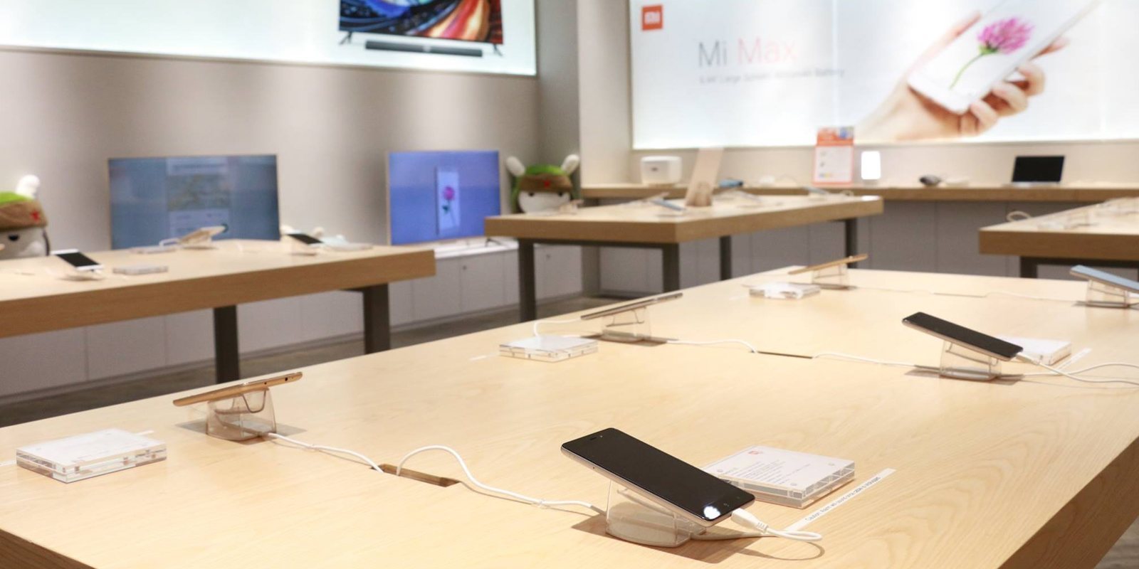 Xiaomi abre su nueva tienda en Madrid a 100 metros de la Apple Store