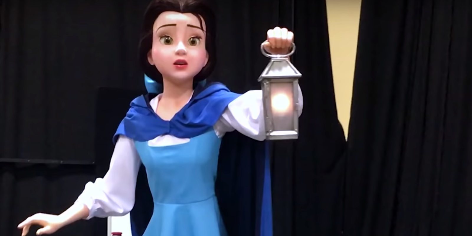 Disney muestra animatronics de La Bella y la Bestia
