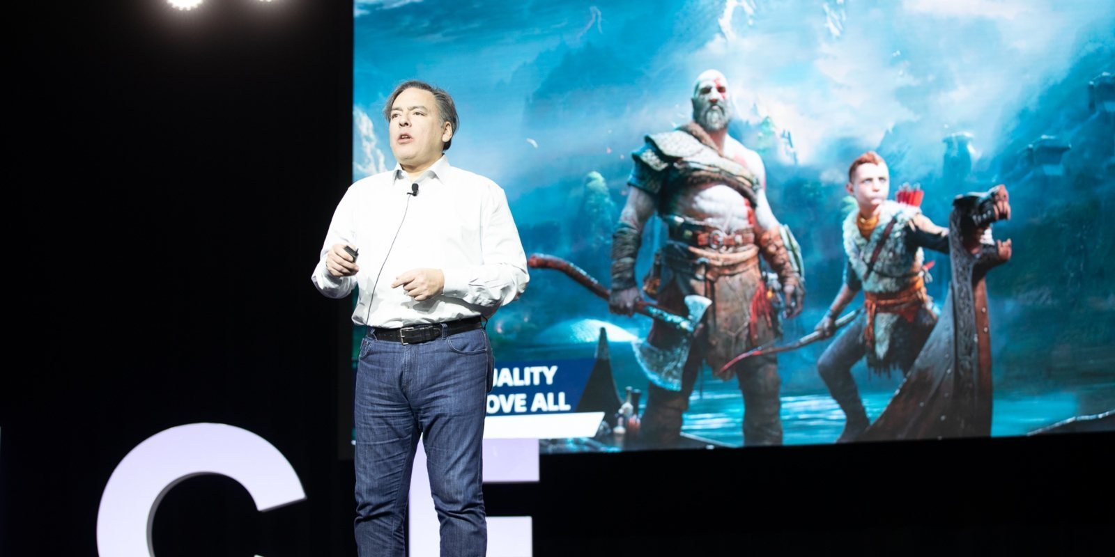 Shawn Layden asegura que Sony tendrá más presencia en los juegos multijugador